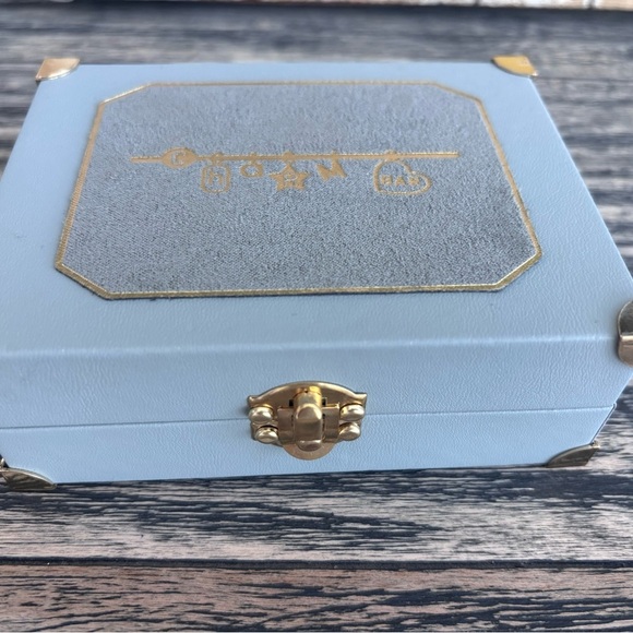 Elegant Gold and Silver Charm Bracelet - Picture 4 of 7